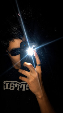 SAKSHAM SHUKLA, 18, India