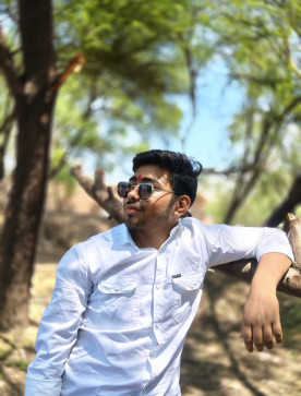 Utkarsh Dwivedi, 18, India