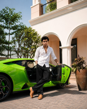 Only One, 18, India