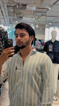 Parv Chauhan, 18, India