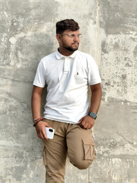 Vansh, 19, India