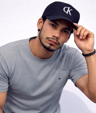 Aabad Khan, 18, India