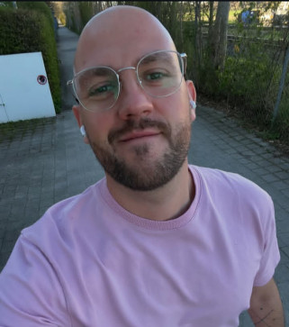 Michael, 34, United States