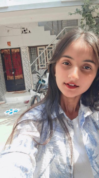 Kittu Vanzara, 18, India