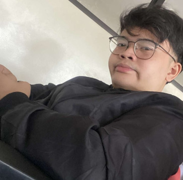 Chris, 24, Philippines