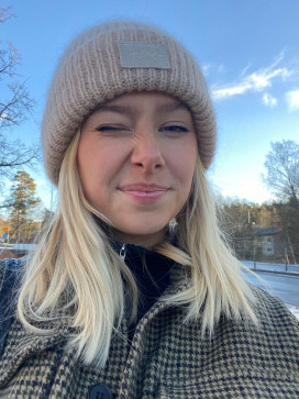 Rachael, 22, Canada