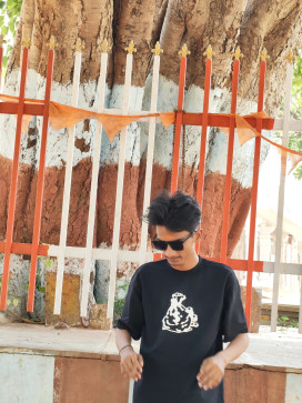 Avinash Shrigiri, 18, India