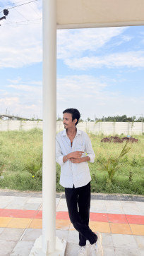 Kartik Kashyap, 19, India