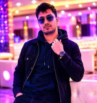 Mukesh, 29, India