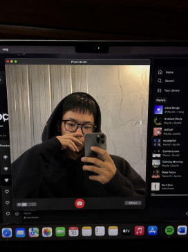 Ivan, 18, Philippines
