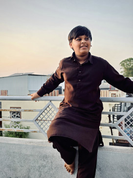 Hina Sayyad, 18, India