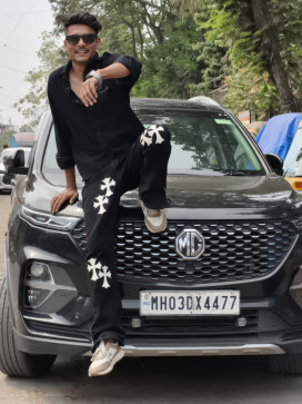 Saif Azmi, 18, India