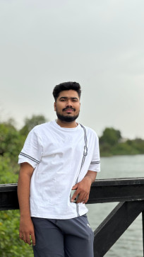 Atharva Shinde, 23, India
