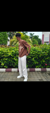 Utkarsh, 18, India