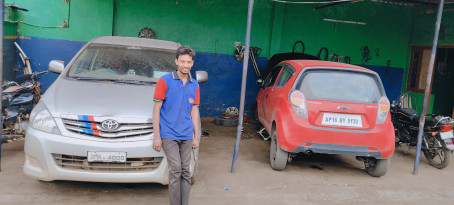 Mohammad Zeeshan, 20, India