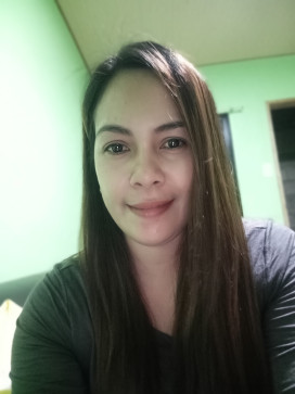 Vergie, 35, Philippines