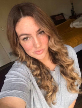 Melissa Catherine, 18, Canada