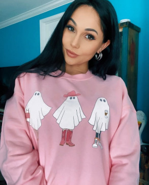 Chloe Henderson, 25, United Kingdom