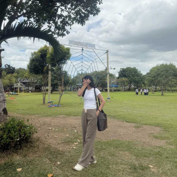 Ari Cruz, 26, Philippines