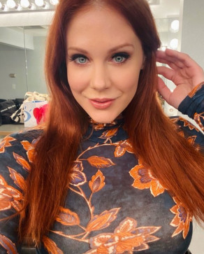 Lauren Connie, 45, United States