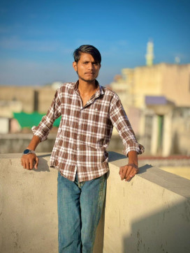 Sameer Khan, 18, India