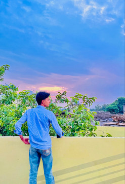 Aleem Pathan, 18, India