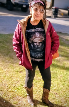 Stolenmomemts, 58, United States