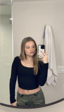 Ella041284, 20, United Kingdom