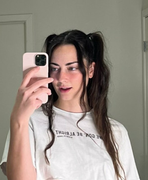 Stella, 25, United States