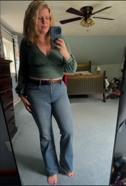 Joan Dona, 40, United States