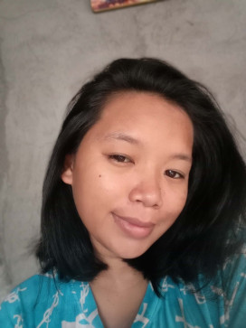 Edena Bacarisas14, 21, Philippines