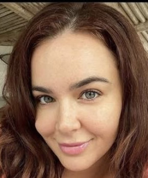 Angela, 36, United States