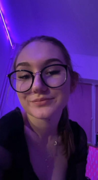 Sarah Linda, 22, United States