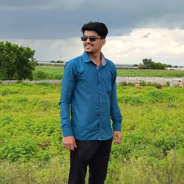 Shubham Bihade, 18, India