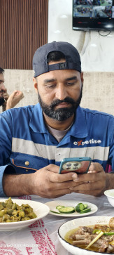 Raju, 25, Saudi Arabia