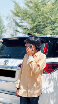 Arjun Singh, 18, India