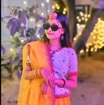 MiraVc, 19, India