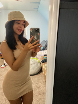 Lyonnaise, 27, United States