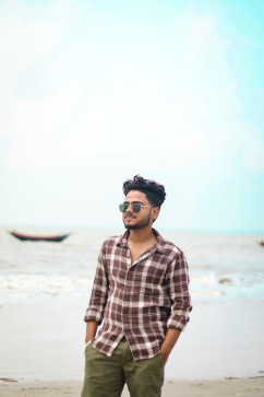 Jeet Kapat, 22, India