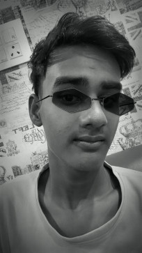 Aryan, 18, India