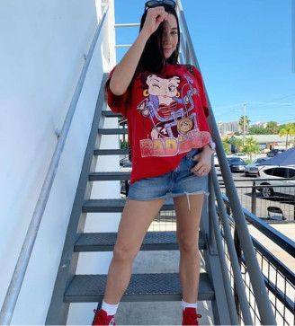 Hanan, 24, United States