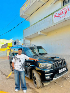 Rajveer Rabari, 18, India