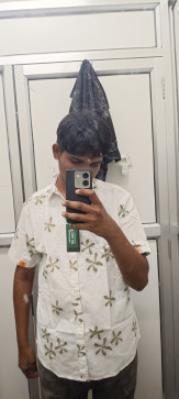 Guglavath Venkatesh, 18, India
