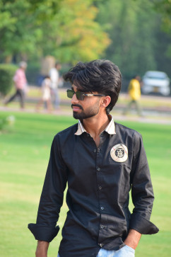 Shabaz Hussain, 18, India