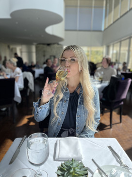 Mistressvee, 31, United States