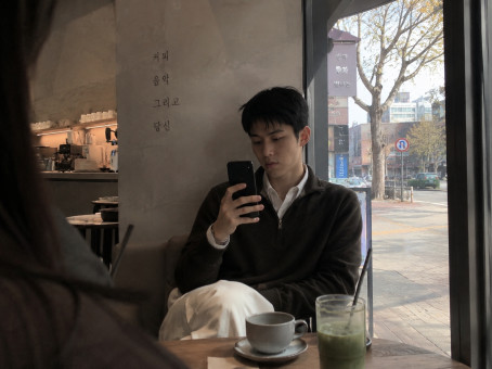 Lee Seo-Jun, 24, South Korea