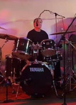 Rockindrummerguy H, 45, United States