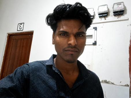 Ankit, 18, India