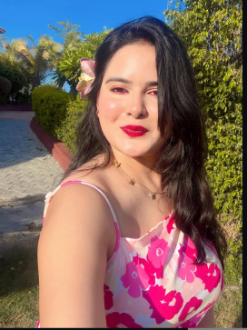 Fatima Khan, 30, India