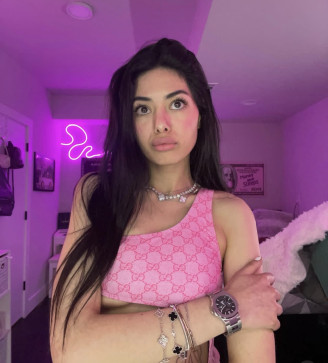 Mady Olive, 26, United States